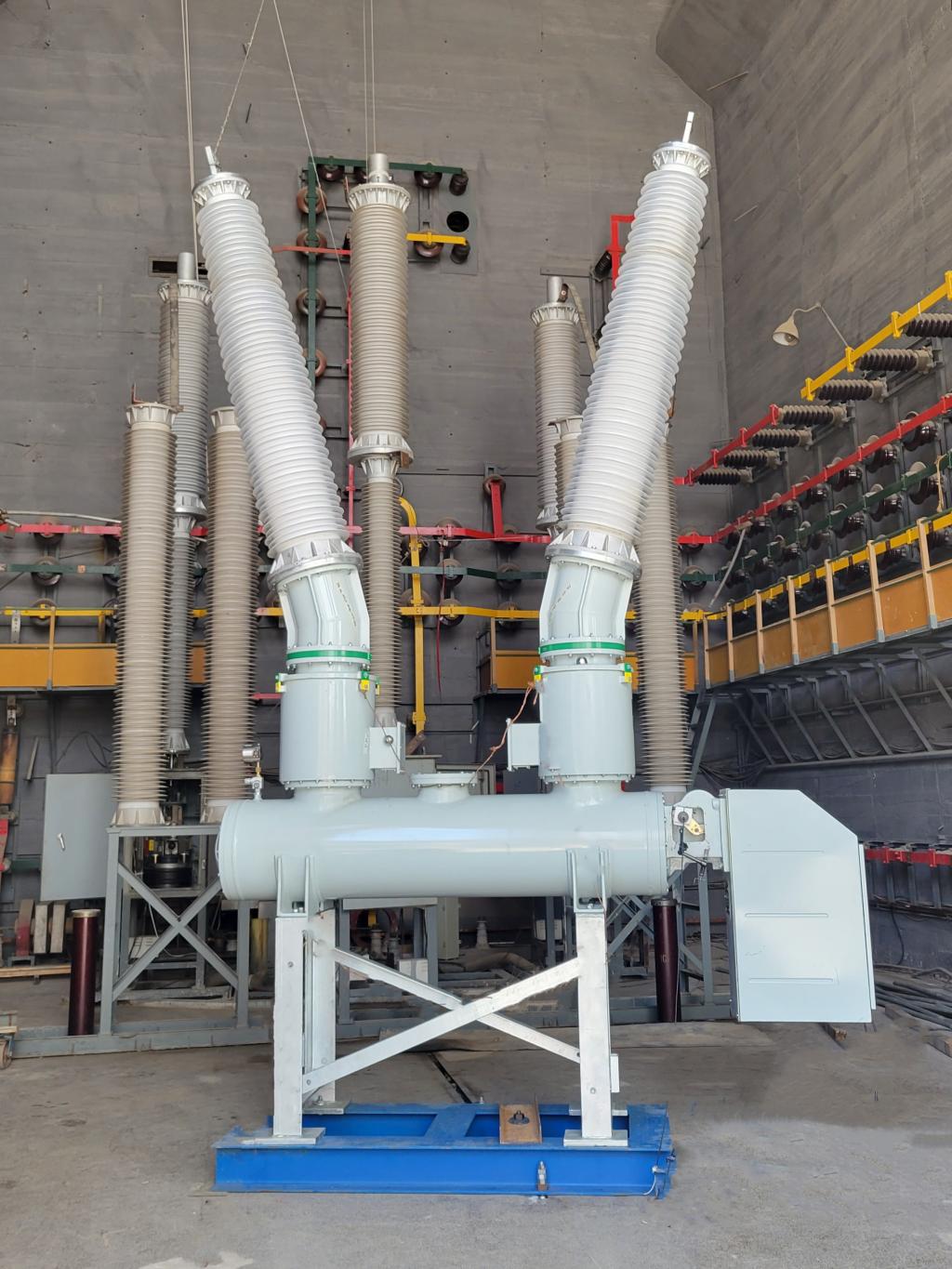 主题教育·建新功 | 科技登高——拉斯维加斯3133cc有限252kV分相罐式断路器研制乐成-拉斯维加斯3133cc